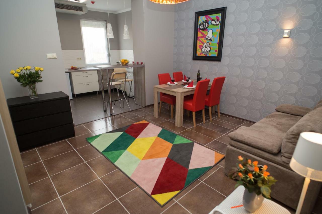 Deakvilla37 Apartman Eger Exteriör bild